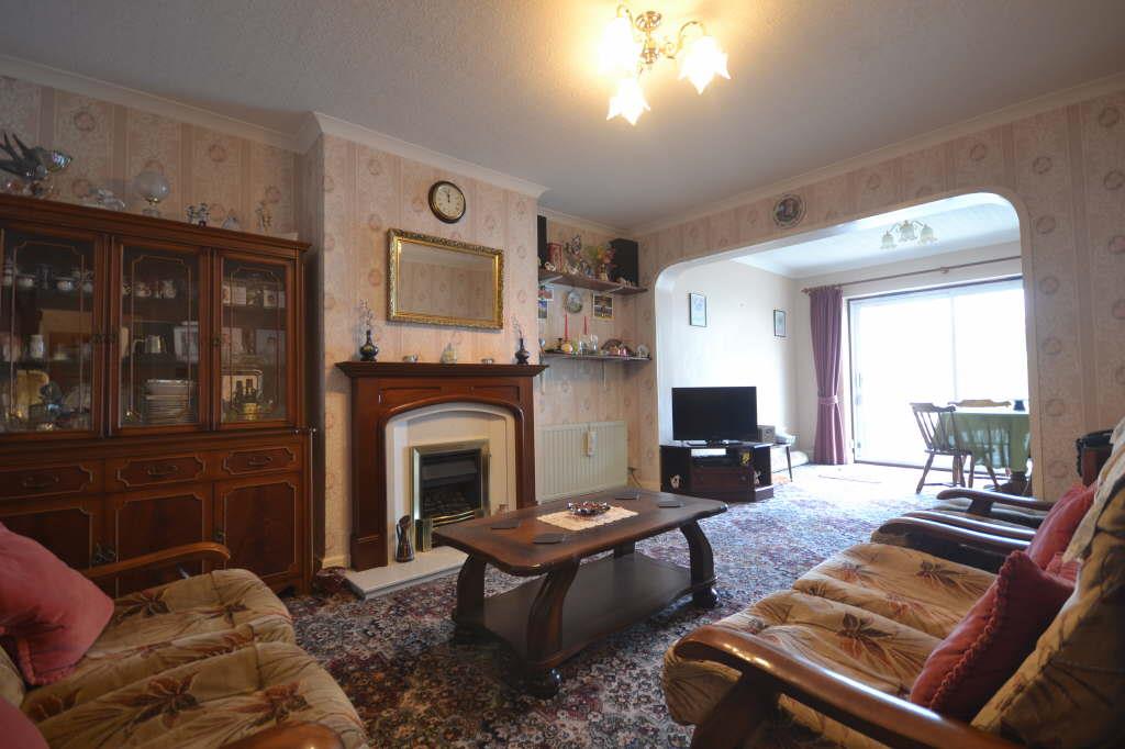 REAR RECEPTION ROOM